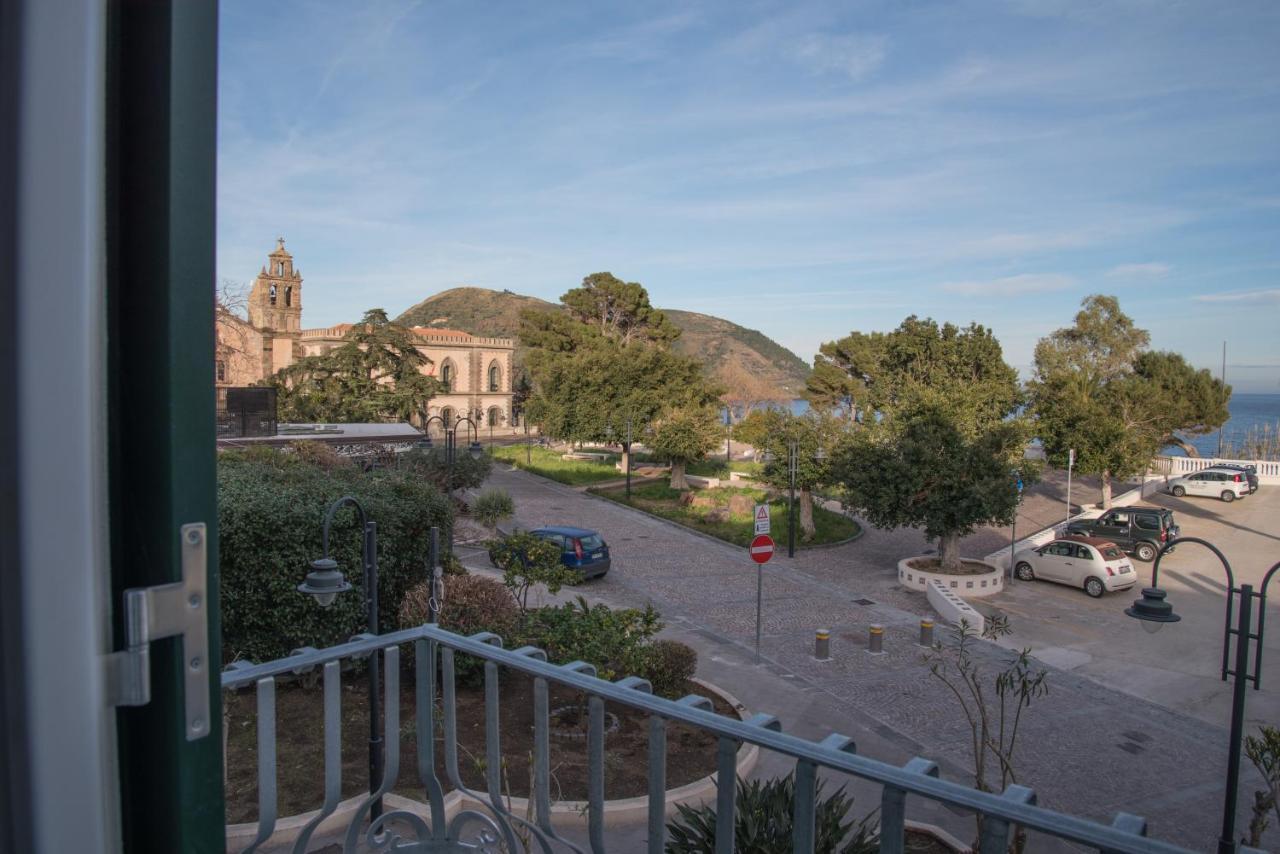 B&B Il Castello Lipari  Exteriör bild