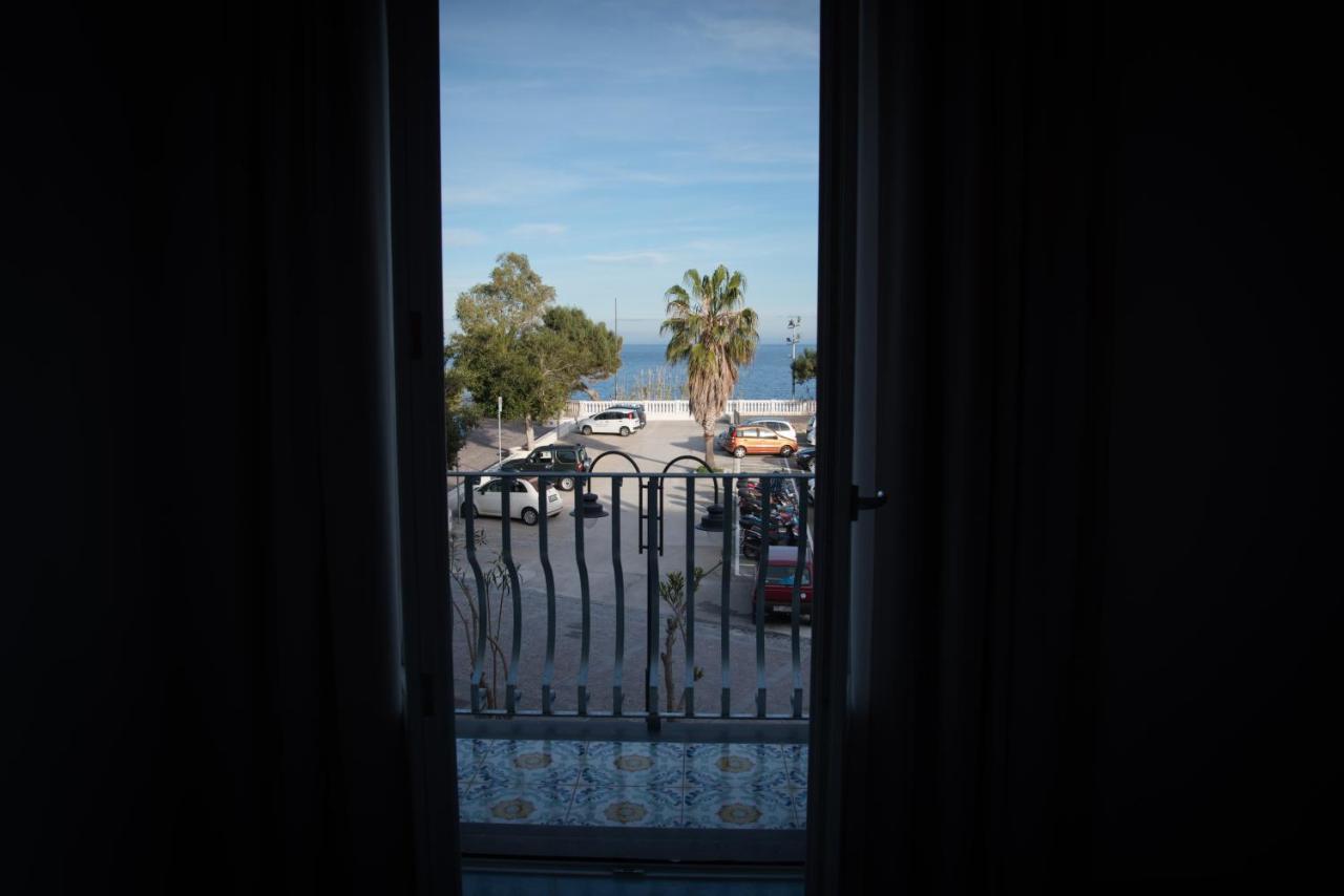 B&B Il Castello Lipari  Exteriör bild