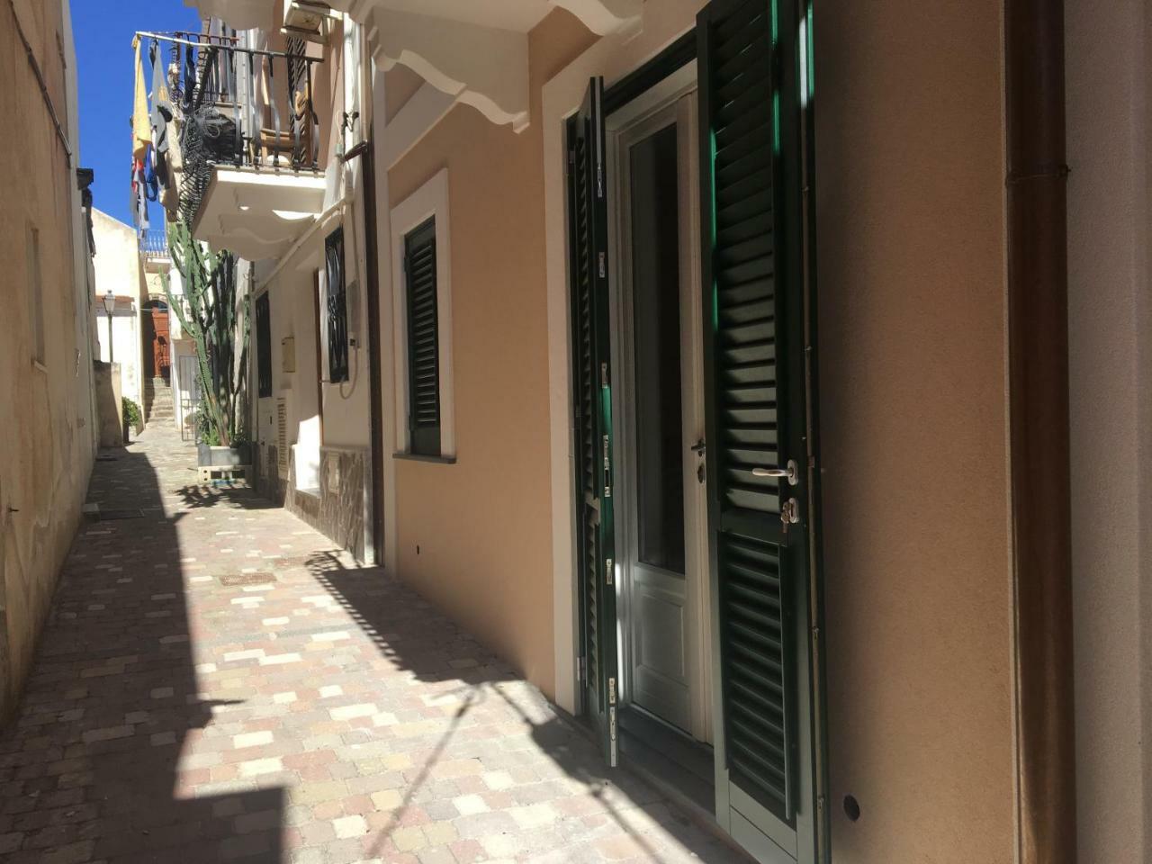 B&B Il Castello Lipari  Exteriör bild